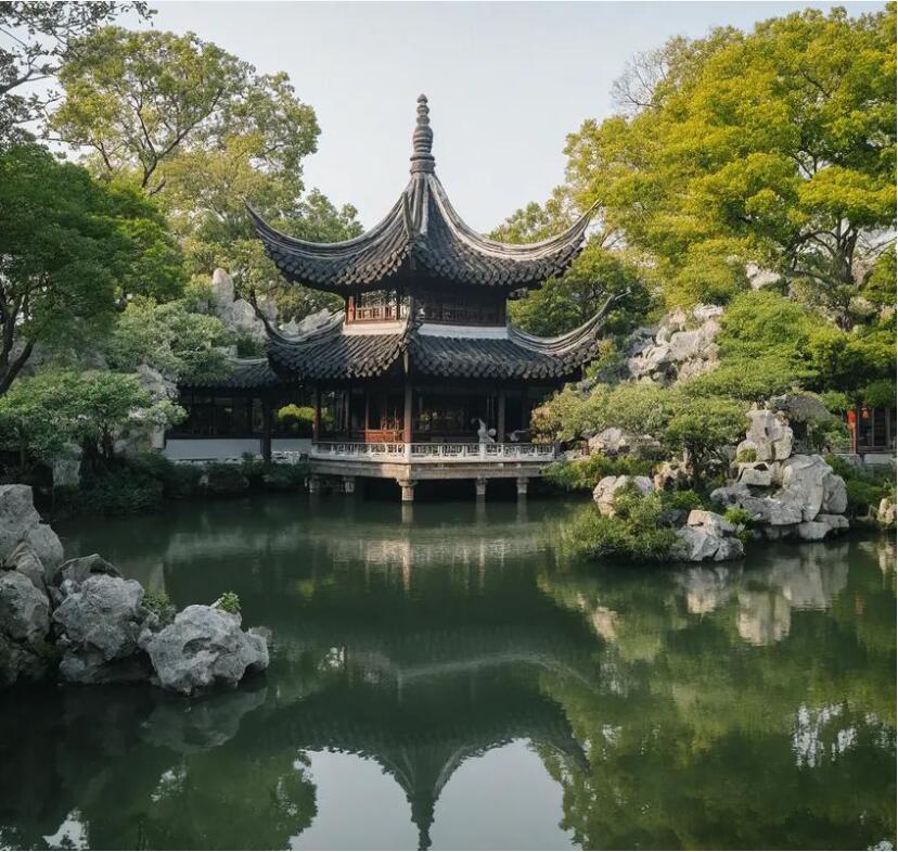 密山雨双房地产有限公司